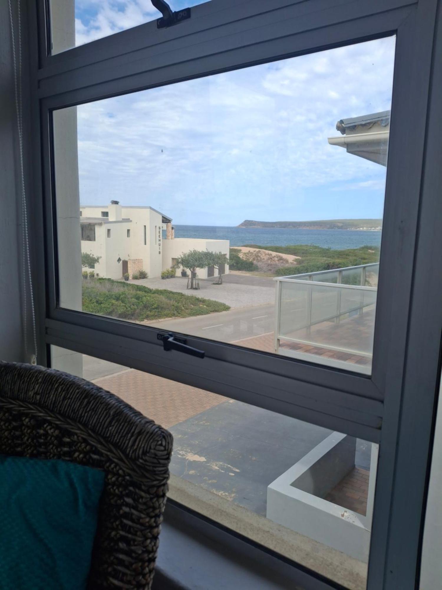 Whale Watchers Inn Уитсанд Екстериор снимка