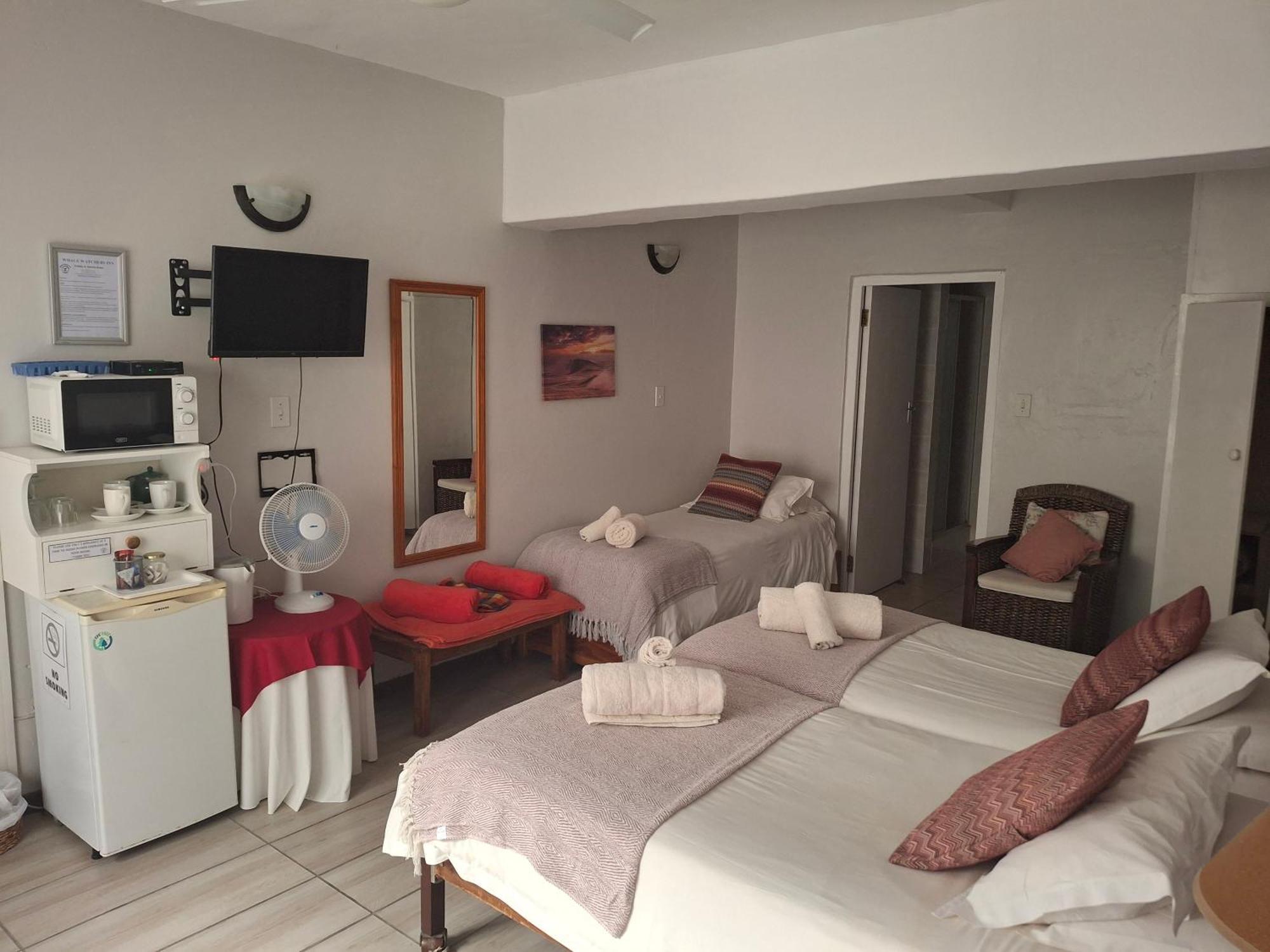 Whale Watchers Inn Уитсанд Екстериор снимка